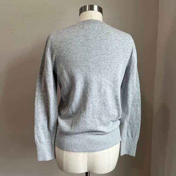 Vineyard Vines V Neck Academia Preppy Gray Sweater Size Small - Picture 2 of 11